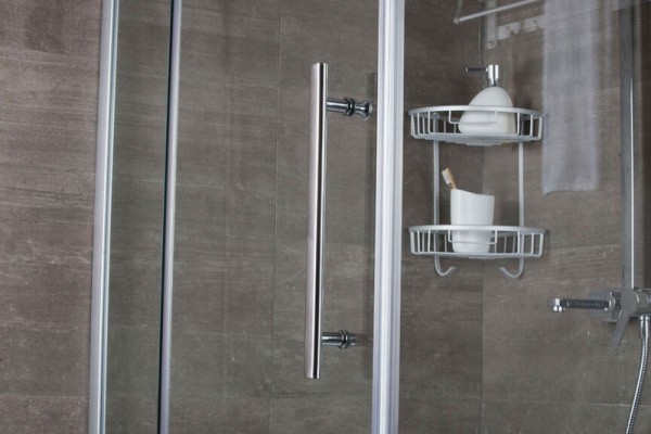 Душевой уголок Erlit  ER10110V-C4 90x90 см. 